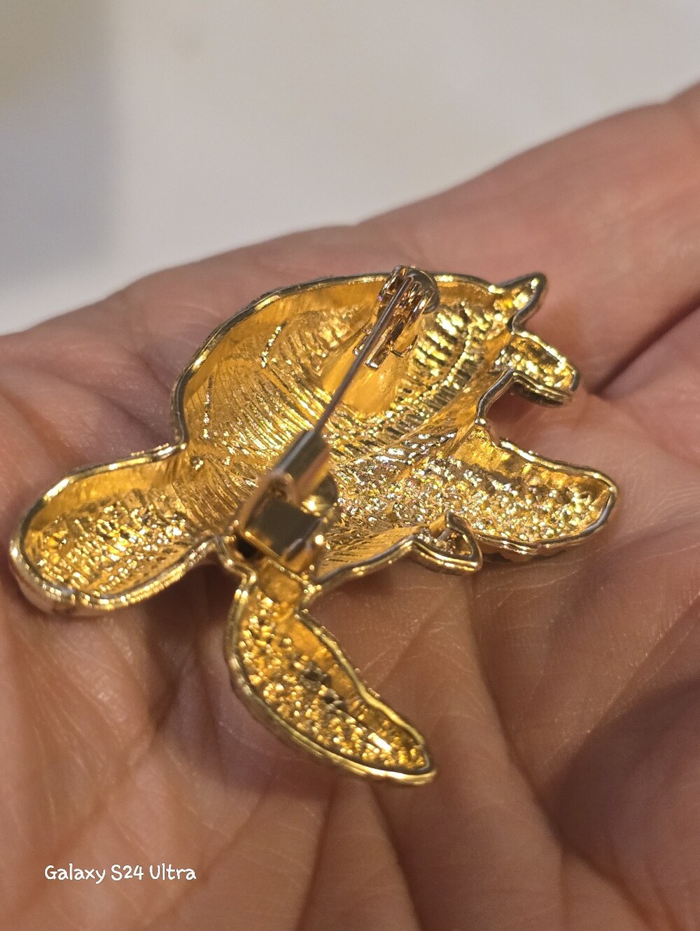 Beautiful Turtle Brooch NEW - Picture 6 of 6